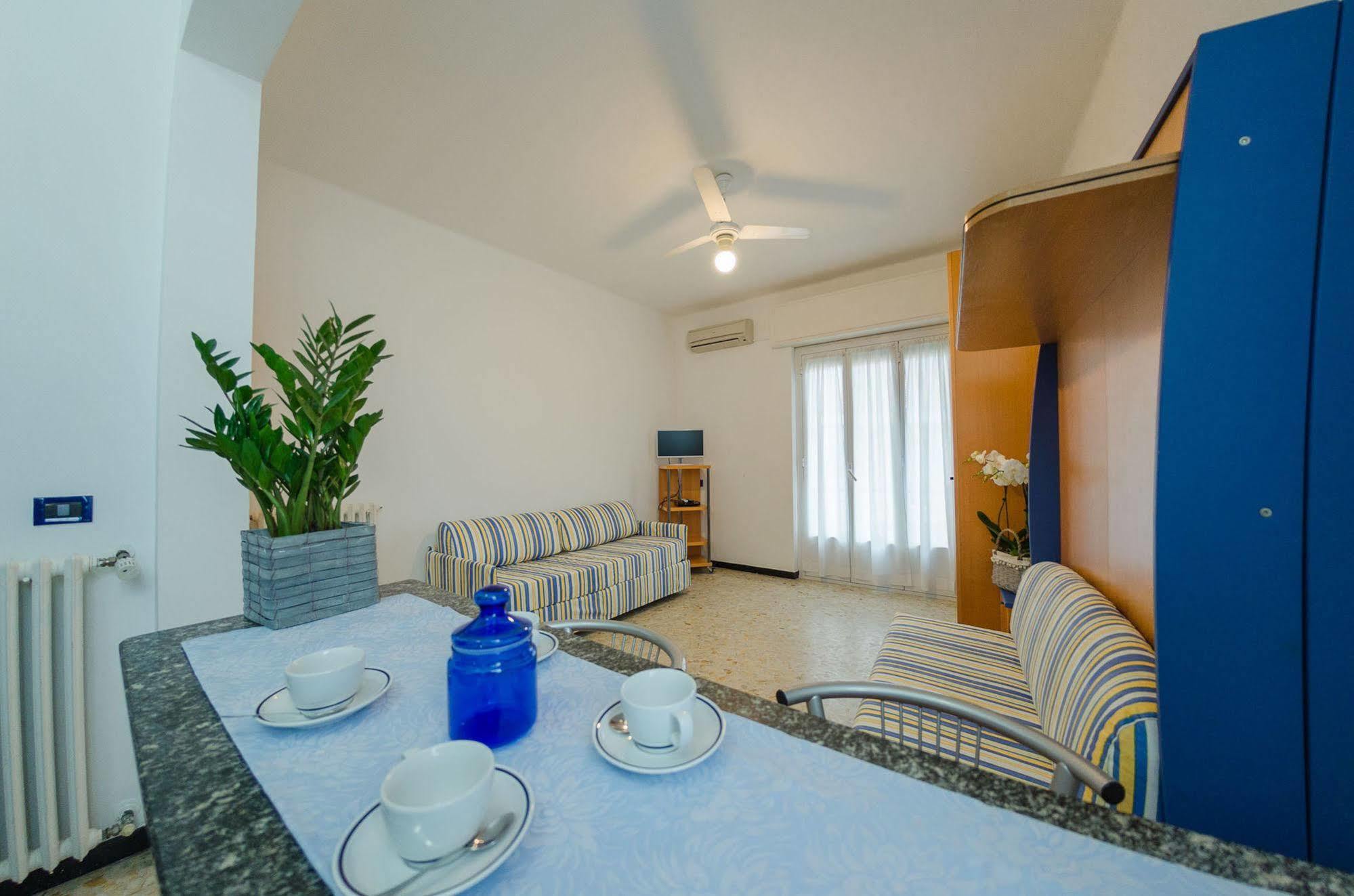 Aparthotel Residenza Adelaide Finale Ligure Zewnętrze zdjęcie
