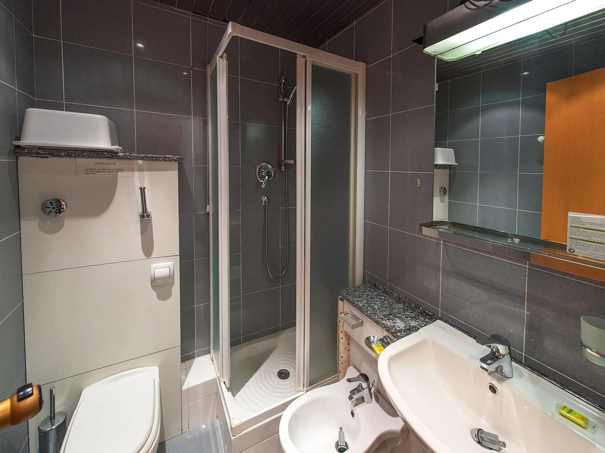 Aparthotel Residenza Adelaide Finale Ligure Zewnętrze zdjęcie