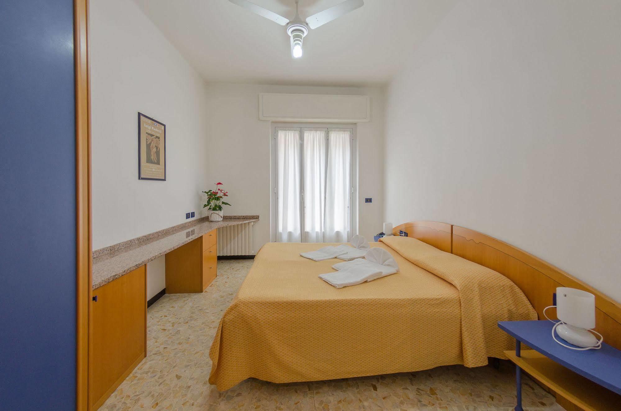 Aparthotel Residenza Adelaide Finale Ligure Zewnętrze zdjęcie